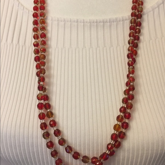 Red with fine hints of yellow beaded necklace NWOT - Picture 2 of 3